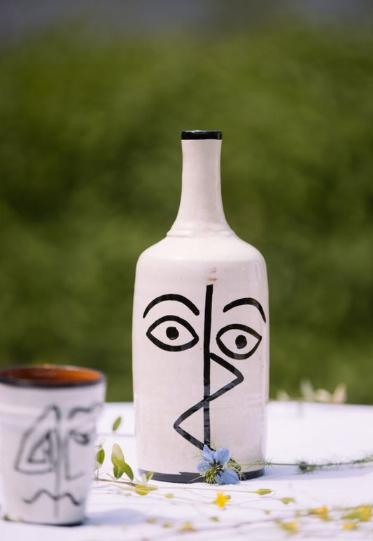 Bouteille en céramique visage triangle Picasso