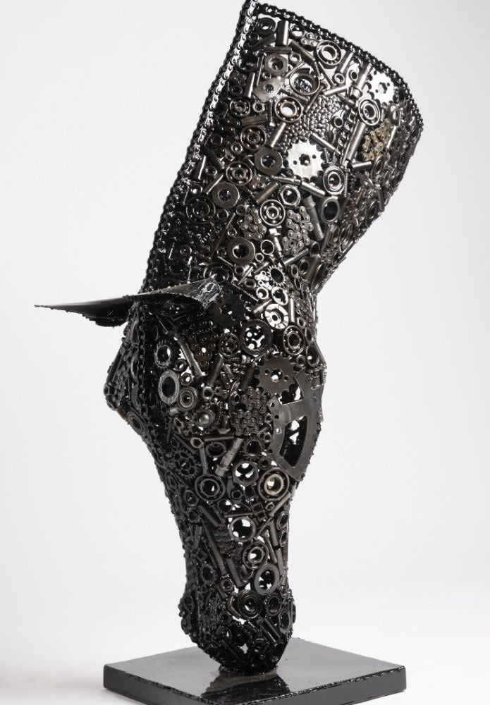 Statue Tête de Cheval en Métal – 1m, 25 kg (Upcycling)