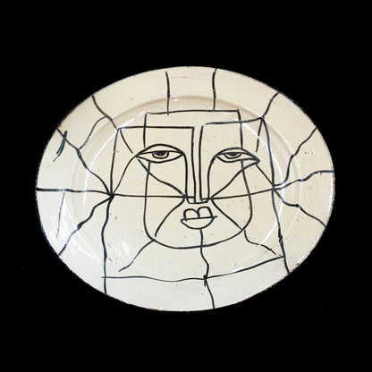 Assiette en Céramique Terre Cuite Blanche – Visage