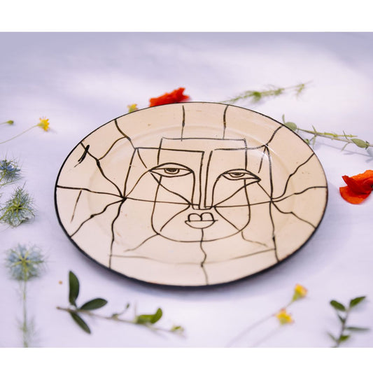 Assiette en Céramique Terre Cuite Blanche – Visage