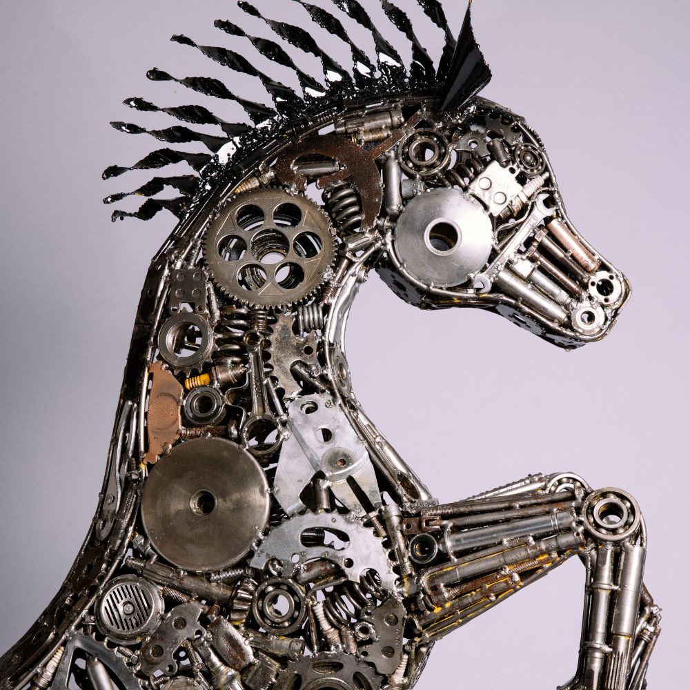Statue cheval cabré en métal